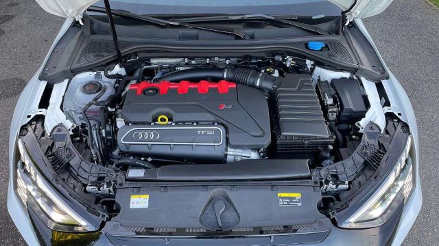 532113177_122119850372953010_3552525613626205486_n