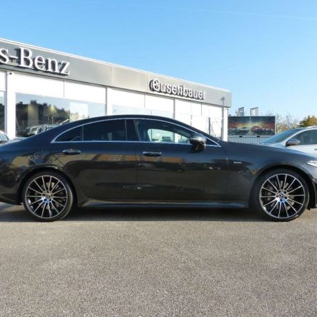 534560080_122122124072953010_3417356654090108784_n